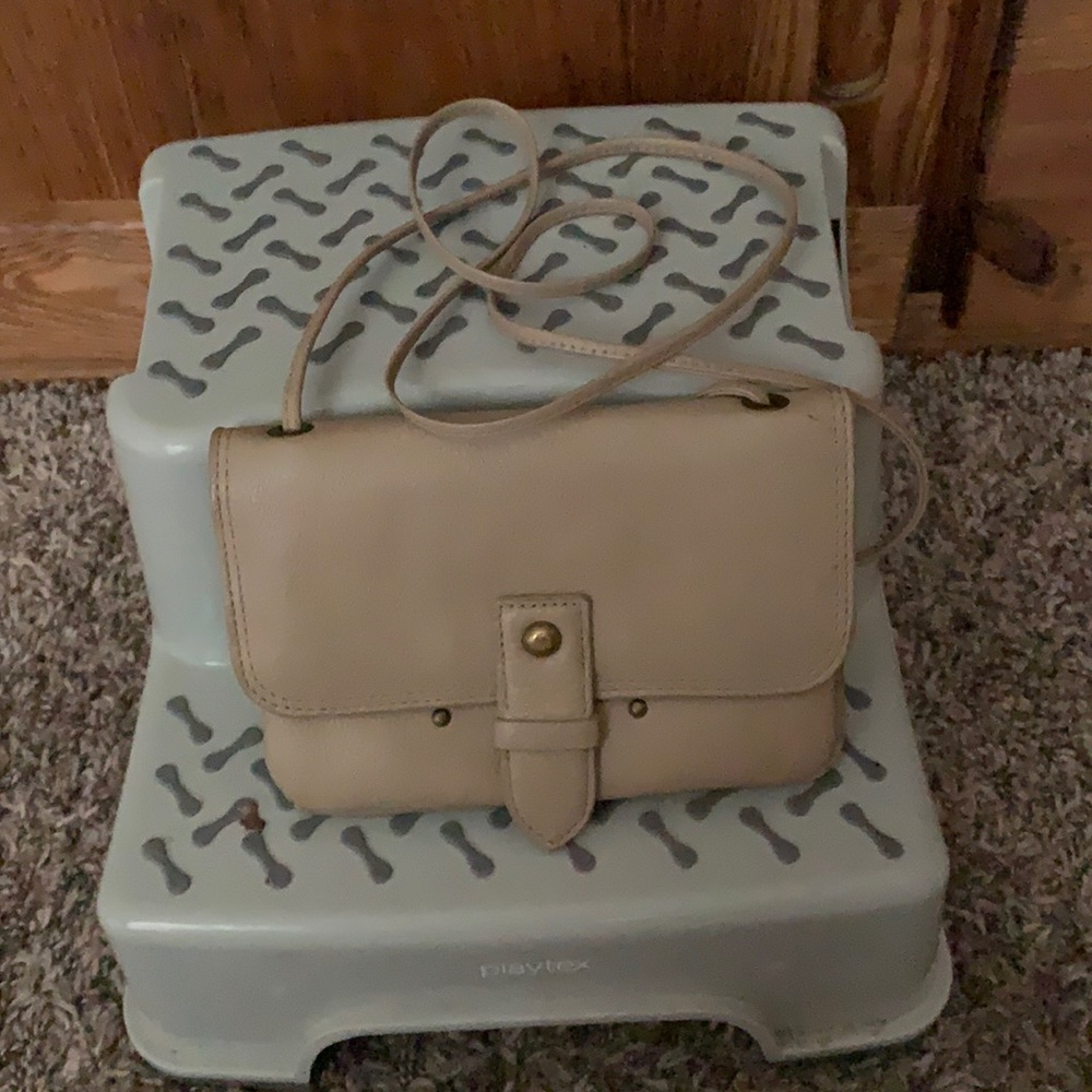Lucky Brand Cross Body wallet